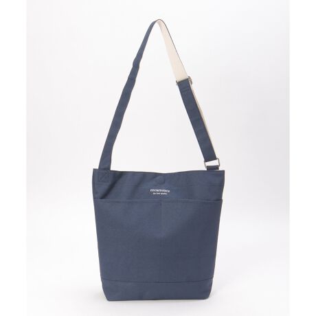 [^ԁF11891117]|GXe~LoXAّfނ̑gݍ킹yo[Vudl̃V_[obOBЂƂœʂ̈ۂy߂闊鑶݂łByfށz|GXe^LoXByfUCz|GXeʁALoXʂŎdlfUCقȂ郊o[Vudl̃V_[obOłByikka|Cgz|GXeʂ̓SvgAtgɃ|Pbg2tA{g͐؂ւfUCBLoXʂ̓tgɃ|Pbg1AsXl[݂̂̃~j}ȃfUCB̓}OlbgJB