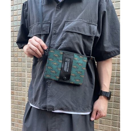 [^ԁF11891120]yWEBACezACegт̂ɕ֗ȃ|[`BX}zȂǂ[łTCYɐiAg₷ǋACeB\ʂ͝Aʂɂ͖hH{Ă܂BjZbNXłp܂Byfށz|GXe100i\ʁFH^ʁFhHjyfUCzEX}zȂǂ[\EOʃXibv{^ŃobOȂǂɎt\Eɂ̓|PbgEwʂɃt@Xi[t|PbgEV_[XgbvO\yKiU^LEzKiÚAǂȓVCł̏yނƂbg[ɁA킩痣ꂽAEghAV[ŉKɎ炵߂邱Ƃڎwl̊OVтuhłBỶߒɂāÄʒuFȂǂ{摜ƑقȂꍇ܂B\߂܂B͂