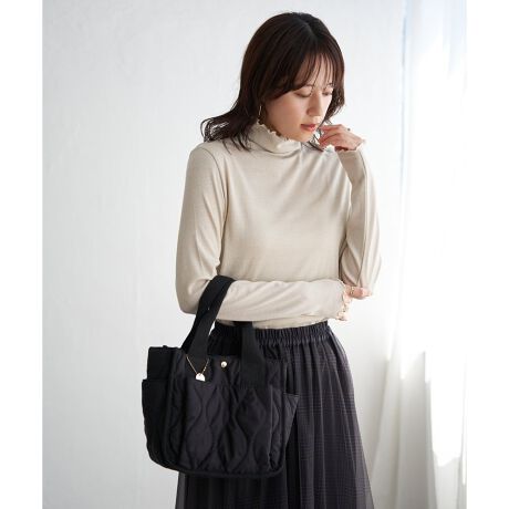 [^ԁF12220329]EfUCق̂Âۂ̃vI[o[BvI[o[ƂĂ͂ACi[ƂĂ􂷂閜\ACeIyfށzׂ߂̃eRfނŁA悢VA[̔Jbg\[ByfUCz݁EEɃE{ĂnClbÑCi[ACeByikka|CgzECi[ƂănClbN񌳂̂AjbgJ[f̒ɂ킹ƁA1ƕ֗E_炩AȂ݂̗ǂfނgpEVFɔ݂̗ǂS[h̃x[WnmfTCYn@165cmmpTCYn@MTCY