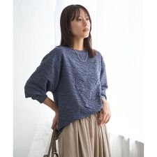 イッカ(ikka)のフクレジャカードプルオーバー