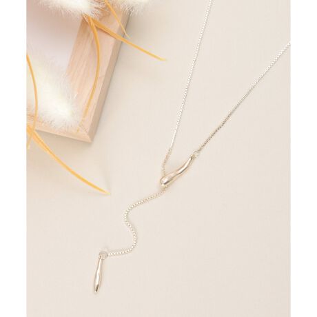 [^ԁF12811318]ؚȃ`F[`YCAXCh^CṽlbNXBXChŒ݂ɒłAV[R[fBl[gɍ킹ĈۂςfUCłBƂ`F[񌳂iɈāAVc̋݌VlbNAN[lbNƂQByfށzByfUCz^CṽVv`F[̃lbNXByikka|CgzEtA܂܂ȃfUCɕω\ȉ^CṽlbNXEXC_[Œ\