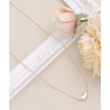 [^ԁF12811320]ؚȃ`F[ɁA炩ȃCŕ`ꂽȃn[g`[tlbNXB炵̒ɁAiȔ郏gbvfUCłBVvTVcjbgAuEXɂRɓ݁AfC[ɂoɂ􂵂܂ByfށzByfUCzؚȃn[g`[tt̃gbvlbNXByikka|CgzE߂̃n[g`[tt̃lbNXŁAVvȃX^CO킹\EAWX^[Œ\