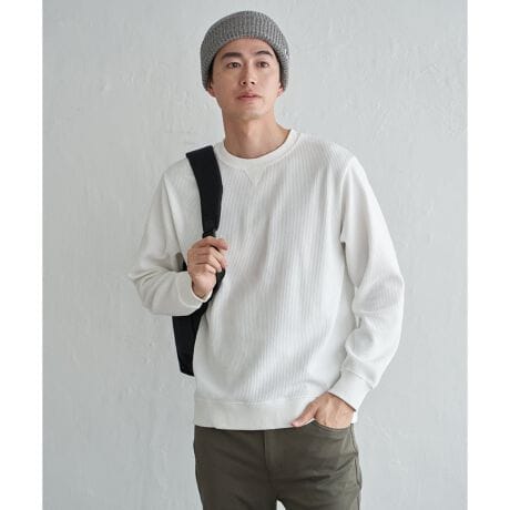 [^ԁF11330507]ё̂郂[gpN[lbNvI[o[Bbt̕\ʊ₳ۂ^Aڂɂ݂̂dオłBfUC͂ăVvɂAfނ̖Lȕ\ĂꖇByfށzщĤ郂[̃btҒnByfUCzȂ߂炩ȔGŁAقǂ悭݂̂鐶nłBM[VGbg̃N[lbNfUCByikka|CgzlbNƑ̃u؂ւ|CgB\ʂ̐nɓ̂ŁAfUC̓~j}ɁB̂ёAX^CÕANZgƂăN[ɎdグĂ܂B