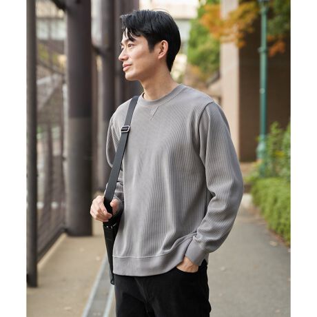 [^ԁF11330507]ё̂郂[gpN[lbNvI[o[Bbt̕\ʊ₳ۂ^Aڂɂ݂̂dオłBfUC͂ăVvɂAfނ̖Lȕ\ĂꖇByfށzщĤ郂[̃btҒnByfUCzȂ߂炩ȔGŁAقǂ悭݂̂鐶nłBM[VGbg̃N[lbNfUCByikka|CgzlbNƑ̃u؂ւ|CgB\ʂ̐nɓ̂ŁAfUC̓~j}ɁB̂ёAX^CÕANZgƂăN[ɎdグĂ܂B