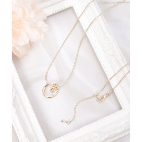 [^ԁF12811324]̂tHۓIȁAό`OgbṽlbNXBVvȃ|CgȂA₩ȃJ[uƗ̊ɏiȃANZgYĂ܂B킹镞I΂AfC[ɂƂɂY\fUCB