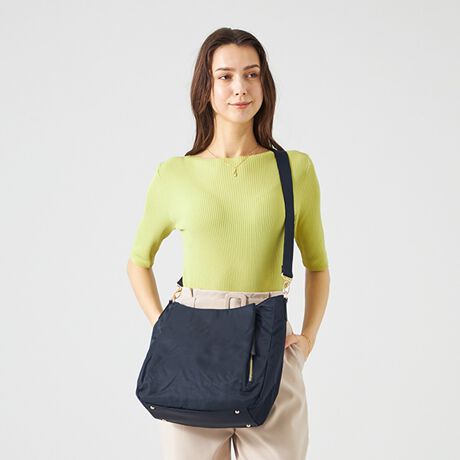 [^:MONI-1006]I[V[YgĂuiC2WAYV_[obOv₩ȃiCniȃV_[obOłBV[X^CI΂ȂfUĆAʋ΁EʊwȂǂ̃fC[[Xɂ҂Bt̃OV_[XgbvgΎ΂ߊ|ł2waydlłBOct@Xi[|Pbg~3A}Olbg|Pbg~1@cI[v|Pbg~2At@Xi[|Pbg~1A4TCY[\tFOV_[Xgbv~1AnhXgbv~1t@Xi[Jɂۂ̏iƐFقȂČꍇ܂B̂قǂ肢\グ܂B