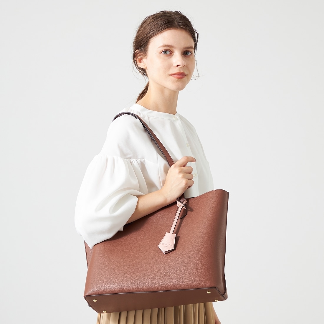 バイカラーA4トート | モニカ(MONICA) | マルイウェブチャネル