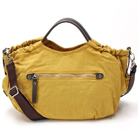 [^:MONI-02401]iCɃVH{Ɠȕ\̑fނgpobOBX[XȐn̕\ʂɏʂ邾ŁAx[VbNȃiCƂ͈ႢƓ̑݊ĂACełB̃MU[炵ۂ݂̂tHƂȂĂ܂BO\̃V_[XgbvĂ̂ŁAg[gobOƂĂł͂ȂAV_[obOƂĂg2WAYdlłBOct@Xi[|Pbg~1,}Olbgt|Pbgij~1cI[v|Pbg~2,t@Xi[|Pbg~1BeɂAۂ̃J[ƈقȂꍇ܂B ܂AigтX}[gtHAp\RȂǂ̉ʁjƎł͐FقȂČꍇ܂B̒肢܂B