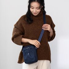 キタムラK2(Kitamura K2)のナイロンショルダーバッグ