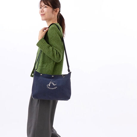 [^:NC-224]ICVbvEeEC[ACeVvȃfUC̃V_[obOBobOOʂ͔zAwʂiCgpBJ̓Xibv{^3ӏtIȎdlłj}[N͖ڂOb^[B}`ŃXbLƎƂł̂ŗs╁igɂ傤ǂǂVvȂBX^CÕANZgĂ􂵂Ăėp̍V_[obOłB߃|CgEȔzfށEj}[N͖ڂOb^[EOʂƔwʂŃJ[قȂoCJ[