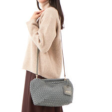 2WAYナイロンハンドバッグ