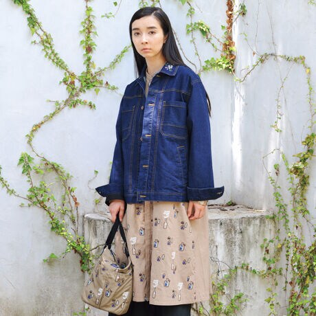 15号、19号】アルバトルスローンフラワーベース刺しゅうワンピース（前  