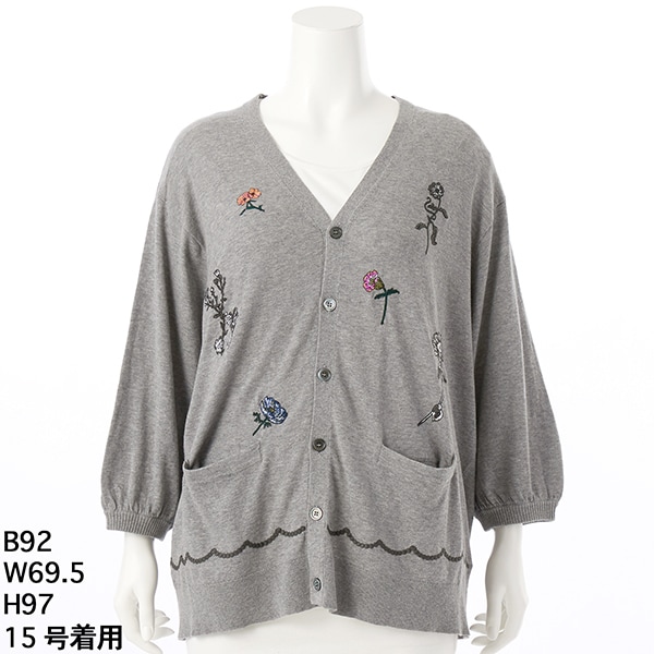 綿花ページ 2025 新作】バック花柄プリントTシャツ 綿100％ ゆったり 前後差