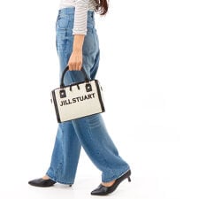 JILL STUART　パネル　ボストン