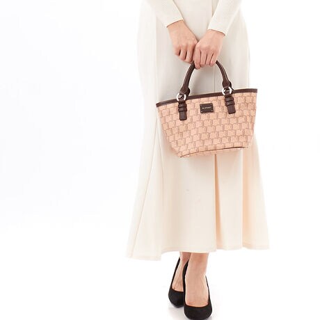 [^:JSLH5BH2]_JILL STUARTobORNVVo^uhSVSŃAWWK[hnŎdグJWAȃobOV[YBpCsOnh̔zF߂Ă܂B