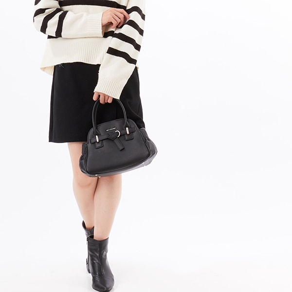 早い者勝ち！新品♡ミッドナイト♡アリスノットハンドバッグ♡ジルスチュアート JILLSTUART - JILLSTUART アリスノットハンドバッグ ネイビー ジル