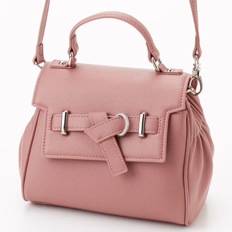 [^:JSLH5CS1]_JILL STUARTobORNVVo^NX^̃obNtxg̓hX̒ȂC[WĂ܂BVN̏_炩ȍvgpAׂ₩ȃ^bNŗDtHɎdグ܂B