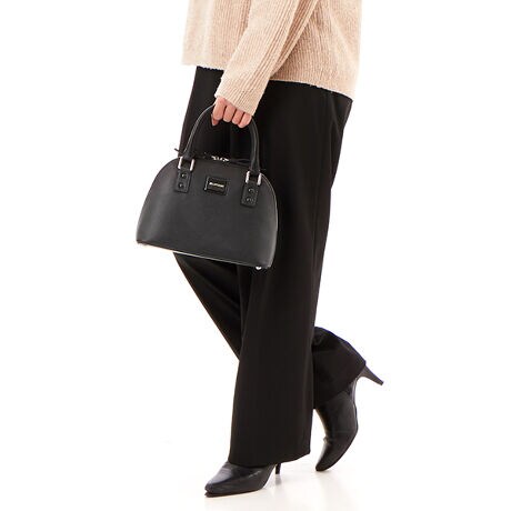 [^:JSLH5FH1]_JILL STUARTobORNVVo^LrAV{fނgpāAɂĂ傫ƃtHɂ܂BnƓF̃u[`ƃp[c̊ƍoĂ܂B