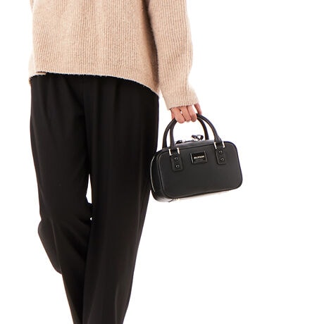 [^:JSLH5FB1]_JILL STUARTobORNVVo^LrAV{fނgpāAɂĂ傫ƃtHɂ܂BnƓF̃u[`ƃp[c̊ƍoĂ܂B