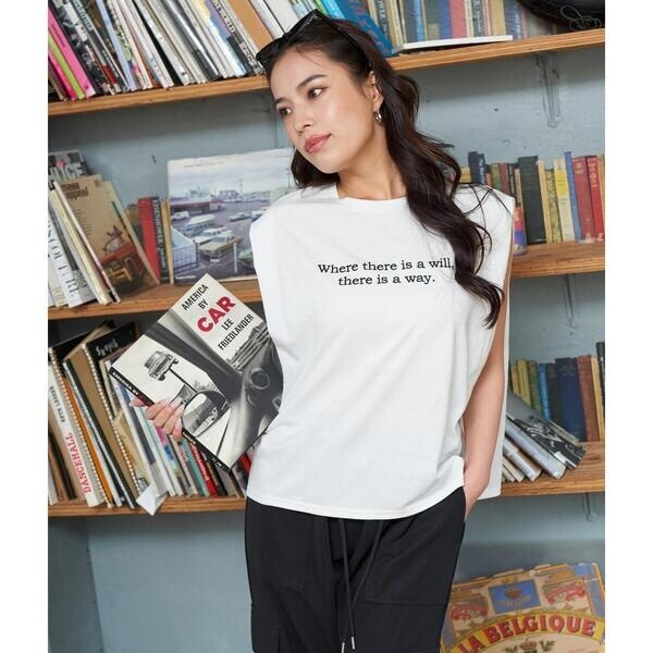 ⭐️タグ付き新品⭐️マスターバニー　ノースリーブ　トップス　白 テキスト刺繍肩タックデザインノースリーブトップスカットソー