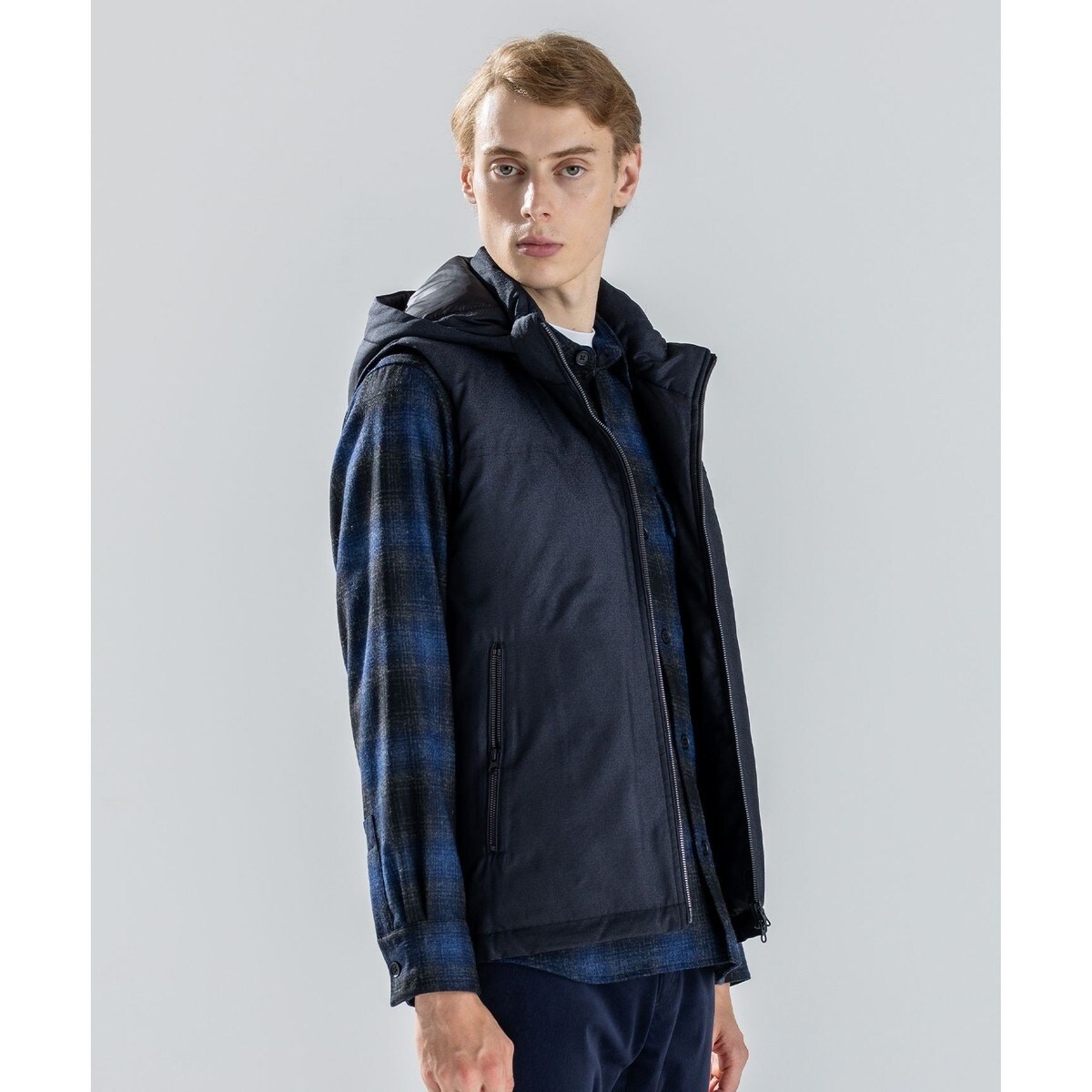 ジョゼフ オム(JOSEPH HOMME) メンズ ダウンベスト（中綿含む） の一覧