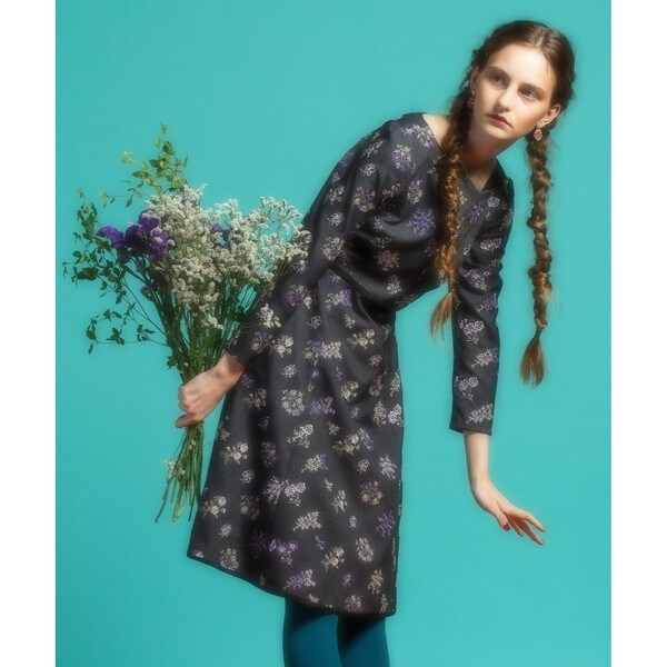 海外限定スパイク販売 TOCCA ❁ 小花刺繍ドレス 0 ホワイト系（キャンセル分販売 ワンピース