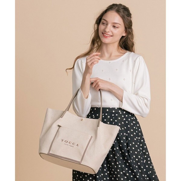 TOCCA トートバッグ BLOOMING BUD キャンバス 特別セール TOCCA トートバッグ BLOOMING BUD キャンバス トートバッグ