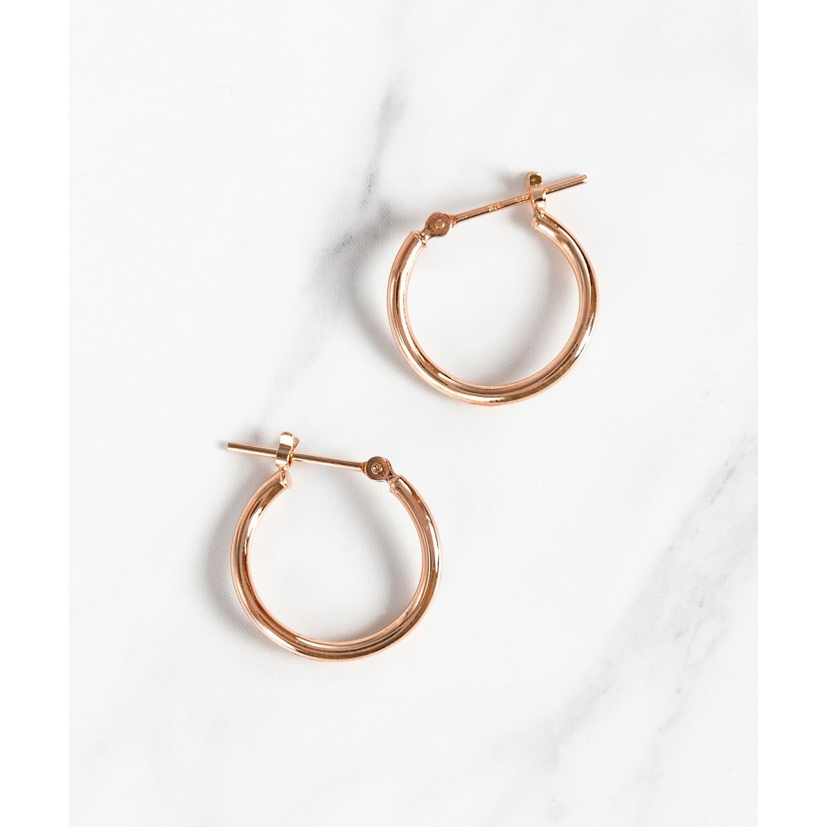 新色ピンクゴールドが入荷！】【WEB限定】PETAL HOOP PIERCED EARRINGS