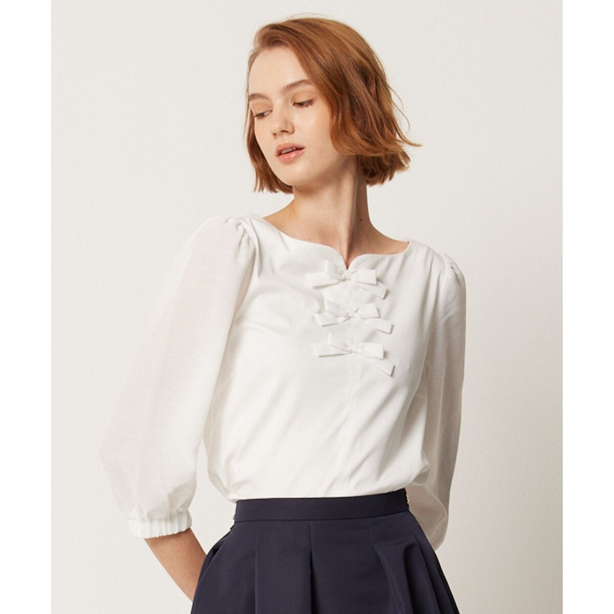 トッカ TOCCA トップス TOCCA フリル付きホワイトTシャツ 夏物