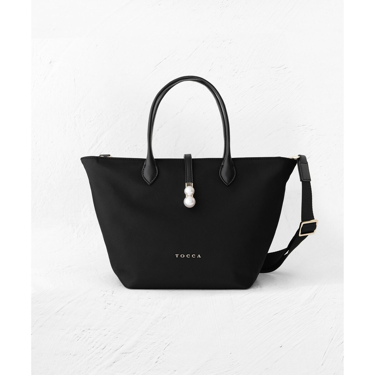 大人百花掲載『TOCCA』INNOCENCE TOTE トートバッグ 環境にやさしい素材・撥水】【大人百花掲載】INNOCENCE TOTE