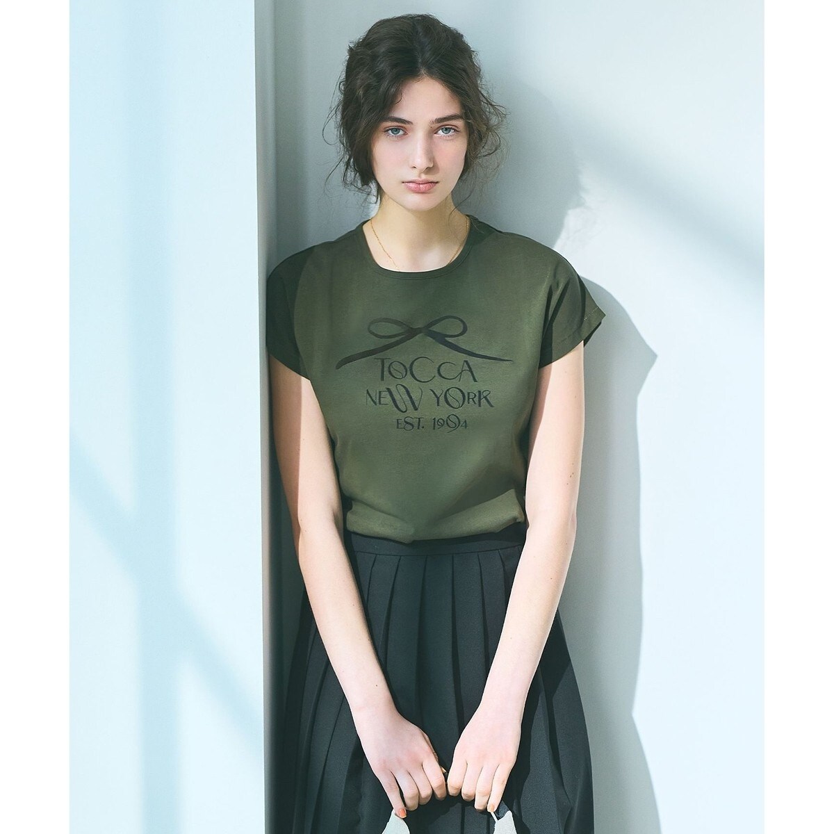 【接触冷感・UV90%以上カット・洗える】DANCING RIBBON Tシャツ