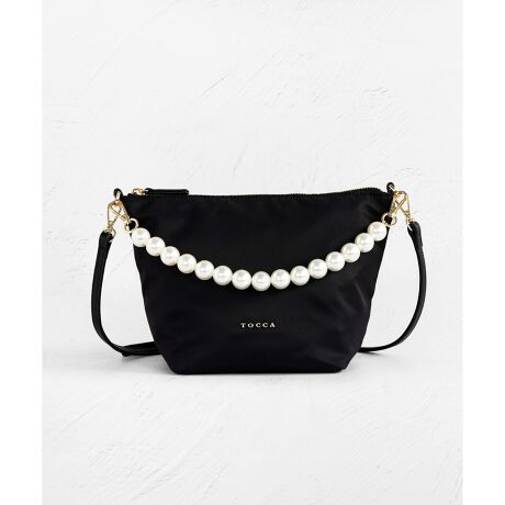 [^ԁFBOTZGM0281]2025 SPRING SUMMER COLLECTIONiȃp[nhACRjbNȃANZgɂȂM`|VFbgBNX{fB[Ŏg钷߂̃V_[p[nhO\ŁAtɂlXȕ\gy߂}`EFC^CvłB{fB[̑fނ̓VvȃubNiĈقAD蕿E\ʊ̂cC[hCNȃ^CvNVFAw{[ȂǃNXȃeNX`[̂̂CibvB{fB[̓}`肠Vt@Xi[tȂ̂ŁAX}z⏬ڃTCỸEHbgȂǍŏ̉ו̎^тɏ\ŁAڈȏ̎[͂ւ܂Bǂ̃J[X^COɃvX邾ŃjAXωāAŊÂ߂ȔACełBydlzE|PbgFI[v~1EO|PbgFߋ1y@\zE005:ubNn̂ݝ