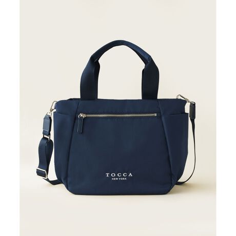 [^ԁFBOTZGM0660]-WEBꕔX܌-CASUAL COLLECTIONy֗ɃAbvf[gTOCCACASUAL BAG COLLECTIONzRELAXROMANTICRZvgɁA鏗̓ɂӂ킵A֗ŃXgXt[ȃACe͂ByWELLNESSzyTRAVELzyDAILYzV[C[WāAsAWAEghAAd烏}C܂ŁA낢ȂofGɃAbvf[gĂyȃobO܂BM`̗DtHۓIȃiCg[g͕֗ȃ|Pbg[Btg̃t@Xi[Ew̃}OzbN|Pbg̑ATChɂI[v|Pbg𑕔BVt@Xi[tœɂt@Xi[EI[v|PbgAו̎^тSłB}`肠̂Ŏ[͂ՂBO\ȃV_[XgbvŃnYt[̂|CgB߂̃nh̓R[g𒅂łr₷lzĂ܂B򊴂̂iCgpY팩VvȃfUĆAfC[ʋ΁AsȂǕLprɂ߂łByΉẮzEzi10~20cmjEybg{gi500mljc/ydlzE|PbgF2(I[v~1CWbv~1)EO|PbgF4(Wbv~1CI[v~2Cߋ~1)EEnF005:p[vsNA512:[YsNETCNiCFÂȂƖԂiCn̐؂[ȂǂꂽTCNiCBΖw̏}AVR̕ۑGlM[yщʃKX̔roʂጸȂǁAۑSɔzꂽyʂϋv͂fނłB*GRS(Global Recycled Standard)̔F؂lB