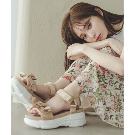 [^ԁFSETZGM0480]2025 SPRING SUMMER COLLECTIONOO{`[tbɃ_ɃZbeBOX|[cT_BX^CAbv悢\[⒲\ȃxǵA₷ċ@\IBԂ肪ǂ̂ŕ₷DGłBGifނ⃁^p[cȂǂŁANXȃ[h₫߂vXBJWÂق̂ÖڂȃeCXgɎdグ܂BGtH[gXȃfC[̃X^CO͂AJ̓̃R[fBl[gɂ߂łB