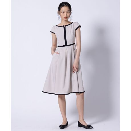 [^ԁFOPTOGM0460]2025 SPRING COLLECTIONRIBBON'S CROSSROAD {Y NX[h̏íAƒŐ􂢂ł鏤iłBTOCCA炵oCJ[ŃVbNȔzFBiŉ؂₩܂BtBbgtÃVGbg͉ȈۂłAX}[gtHۂ|PbgtĂ@\IȖʂ܂BoCJ[ŃC̓fUC͂ƂČ܂BXJ[g̃|Pbg[^bNAȂqbvCɂ邱ƂłAʂ܂Byfށẑ悤ȃi`ƃhCȕ̃lCNt@ubNBVɂȂɂAщHoɂ@\fނłB܂AꕔɃybg{gAbvTCNgpĂ̂ŁAlɂɂDTXeBiułBȂ₩ȃnRVƒǂXgb`ŁAV[EV[YƂ킸gpłDꂽfނłBy@\zL@\fނgpĂ܂Bz鐶ngpĂ܂BňFLkFF