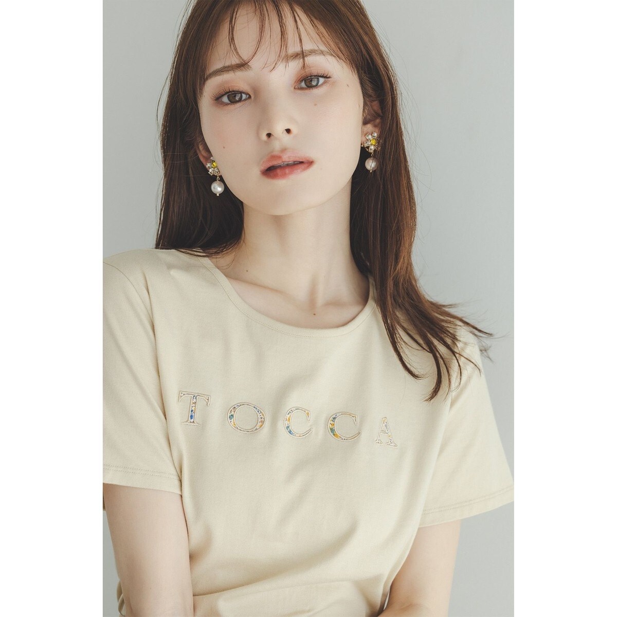 COACH コーチ　カーシヴ シグネチャー クロップド Tシャツ COACH tシャツ カーシヴ シグネチャー クロップド Tシャツ