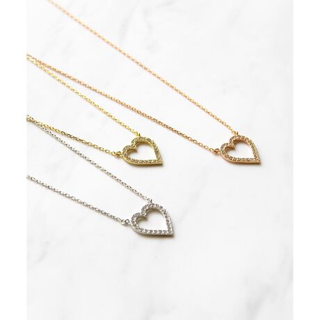 [^ԁFASTZGW0390]2025 FALL WINTER COLLECTIONG^[iȃI[vn[g`[tATOCCA炵@ׂŃNXȃ[hŕ\lbNXBn[g̃tH͑lۂcɃfUCBׂȐ΂ԂȂ~l߂Cŕ`郂`[t́A݂}ĔɂȂރk[hWG[̂悤Ȑꂽ܂łBYɖグĂăo[VuŒpOKB傫悭A؂₩ƒ₷DoXłBuSJāvƂւ̏jӖƂ邨̂悤ȃACeɂ́AǂȎSƂ߂ĂقƂ̑z߂Ă܂BICp̃bsOACe@bsOLbgpӂ܂B