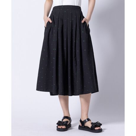 [^ԁFSKTOGA0970]2025 SPRING COLLECTIONIN MY HEART C }Cn[g̏íAƒŐ􂢂ł鏤iłBƂĂy₩őu₩ȃTbJ[fނgpXJ[głBׂ̂ŃJWAAtF~jŉ炵XJ[gɎdオ܂BG̃gh𔽉fAȃn[g̎hJANZgƂȂA炵ƗVѐSvXĂ܂BV[vȃCŌ`ꂽn[gAVbNȔzFƑ܂āAl̖͂Ă܂BՂƎ{ꂽ^bNAh}eBbNŗ̊̂VGbgɁBEGXgɃSĂ̂ő̂ɃtBbgKȒSnŁAfC[ɒ₷dグ܂Bfނł肵hX߂łByfށzRɃXgb`@\gpȂ₩ȐLkƁANbNhCHɂDꂽłB┖ŁAVA[TbJ[̉ʂƂ̂锧G^܂B|GXe100%ŃVɂȂɂAfނ̕C[W[PAfނłBy@\zXgb`EڐG⊴̂鐶ngpĂ܂BňFʁLkFF