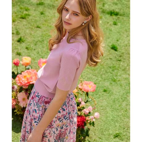 [^ԁFKRTOGA0020]2025 PRE FALL COLLECTIONMIST KNIT ~Xg jbg̏íAƒŐ􂢂ł鏤iłB_炩ȑfނŁAGǂSnQȃjbgvI[o[łBJbg\[ƊAd₫Ƃʂɂ߁B܂A邾ŃtF~jȃX^CɂȂ܂Bɂ͑@ׂȕ҂ݖ͗l{ĂA肰ȂANZgƔ̂y₩܂BEGXg̓tBbgAX^CAbvʂBXJ[gpcƂ킹₷AJWAItBXX^C܂ŕL􂷂1łByfށzG肪DƂ݊\tgȔG肪̑fނłBĝ̃CɂȂ₩ɉiȌڂŁA܂BKxȐLтƖ߂肪ĝɃtBbg₷łBňFʁLkF聙F