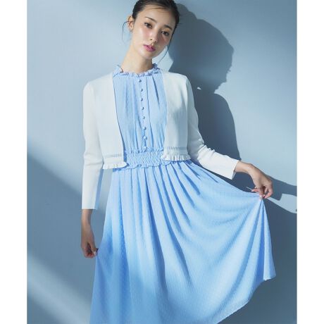 [^ԁFOPTOGA0060]2025 PRE FALL COLLECTIONSTEP IN PUDDLE Xebv C ph̏íAƒŐ􂢂ł鏤iłBȃhbg̃VtHWJ[hfނ̃hXłBƂĂŌy₩BVɂȂɂ@\IłBg̓RpNgȃTCYŁAG߂͏ォjbgHDċ݂`Ăm[uȈۂɂȂ܂Bfނ̓𐶂ăMU[gӂƊÂȃfUCBEGXg̓V[OȂ̂ŊyȒSnłBƊVbNȐFƃfUCŒʋ΂₨HȂǗlXȃV[ł܂Byfށz̃VtHW[[bgɏt̃hbgJbgŕ\fށBJbg̖ё\tgŉȈۂ^܂By@\zL@\fނgpĂ܂BňFʁLkF₠聙F