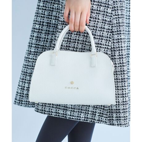 [^ԁFBOTZGW0190]2025 FALL WINTER COLLECTIONۂ݂̂tHۓIȋv~jobO͗DtF~jȂ܂BꖇdẴ{fB[͂ƂĂyăXgXt[B}`肠̂Ńybg{gⒷz[łAƎ̂|CgłBobǑɂ̓gbvt@Xi[ĂāA؂ȕ̎[SłB{fB[̓V_[̗\ƈقȂzFɂāATOCCA炵jAXvXBO\ȃV_[XgbvŃNX{fB[X^CO܂B_ȃfUCoV[fC[̃R[fBl[gNXłɃAbvf[gĂ܂ByΉẮzEzi10~20cm)FZEybg{gi500ml)FZydlzE|PbgF2(I[v)