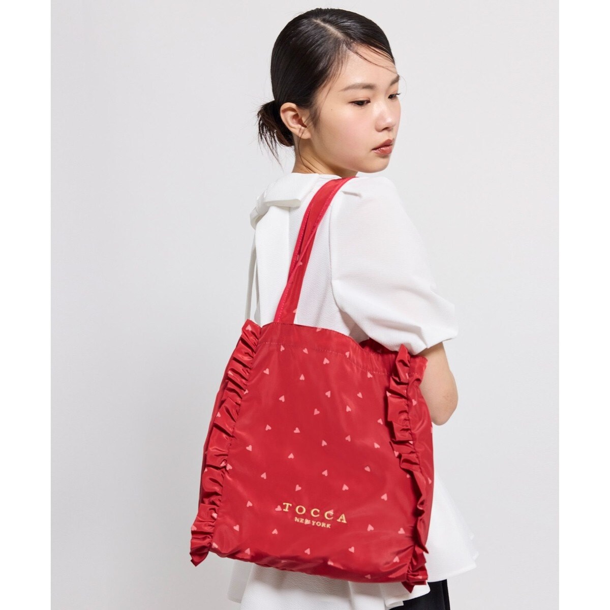 新色登場】DANCING LOVE FRILL SUBBAG サブバッグ | トッカ(TOCCA