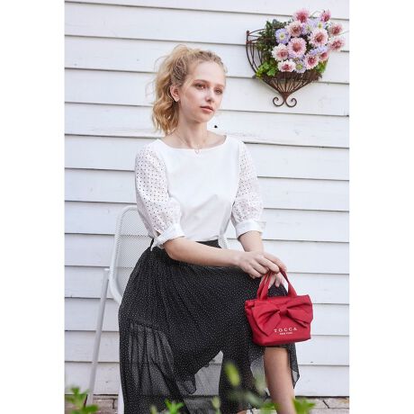 [^ԁFSKTOGA0120]2025 PRE FALL COLLECTIONTALKATIVE DOTS g[JeBu hbg̏íAƒŐ􂢂ł鏤iłBׂȃhbgy₩ɎU΂߂ꂽv[cXJ[głBǂyȕ͋C܂Ƃȃhbgngp܂B̂VtHfނŗhVGbgƂ|CgBƂĂyA1NʂĂfނłBׂv[c@ׂłƂۂfUCɎdグ܂BƓfނ̃hX܂ByfށzɔČy₩B_炩ɗh悤ȃGA[fނłBVɂȂɂ₷łBy@\zL@\fނgpĂ܂BňFLkFF