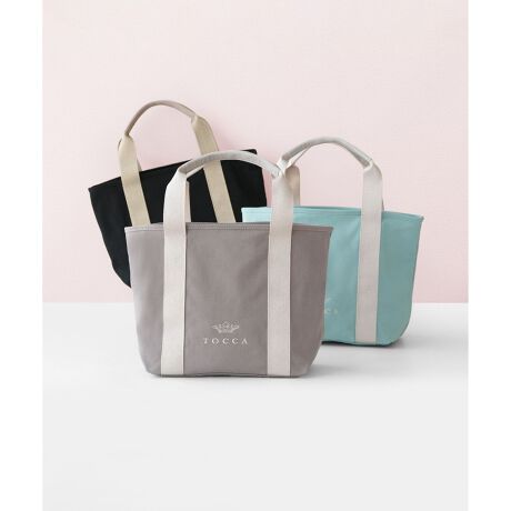 [^ԁFBOTZGW0673]-WEBꕔX܌-CASUAL COLLECTIONy֗ɃAbvf[gTOCCACASUAL BAG COLLECTIONzRELAXROMANTICRZvgɁA鏗̓ɂӂ킵A֗ŃXgXt[ȃACe͂ByWELLNESSzyTRAVELzyDAILYzV[C[WāAsAWAEghAAd烏}C܂ŁA낢ȂofGɃAbvf[gĂyȃobO܂BeNX`[̃nhNESANZgɂȂAVvȃLoXg[gB{fB[ƃe[ṽRgXǵA`CXJ[ɂăg[ۂقȂÂ؂₩ȃ^Cv܂ŃCibvBAX^CO₷I[ZeBbNőlۂANXȃfUCɎdグĂ܂B}`肠Aybg{gⒷzAȂǂyɓAڈȏ̎[͂ւ֗ȃTCYBʋ΂I^ĈꂢڃR[fBl[gɍ킹TuobOpƂĂ͂AfC[̃CobOƂĂ劈􂷂閜\ACełByΉẮzEzi10~20cm)FZEybg{gc/i500ml)FZydlzE|PbgF1(I[v)EO|PbgF1iI[vj