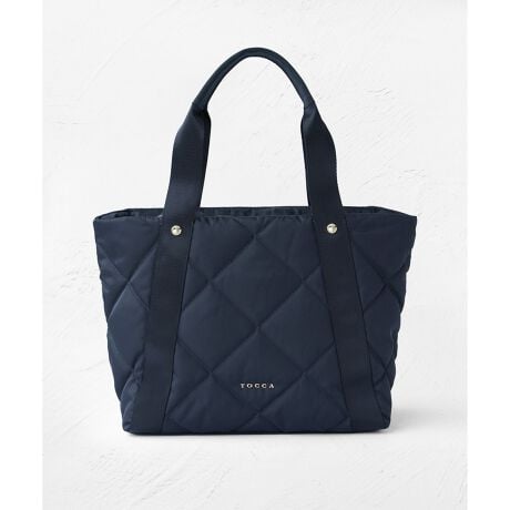 [^ԁFBOTZGW0391]2025 FALL WINTER COLLECTION_ȃ_C̃LgobO͂ƂĂyċ@\[B}`肠A4⏑ނ₷TCYB{fB[͒ȓœVt@Xi[tĂ̂ŁAPCȂǑ؂Ȃ̂ی삵ĂĎ^тSłB̗m𒅂Ă̗ǂnh̒ɂĂ܂Btg̃S̃^ANZgAm[uȕ͋C̒ɂЂƂ̉؂₩vXBʋ΂fC[̂oKɍʂĂACełByΉẮzEA4Ήi21~31cmjFZEzi10~20cmjFZEybg{gc/i500mljFZydlzE|PbgF3iI[v~2EWbvjEO|PbgF1iI[vj