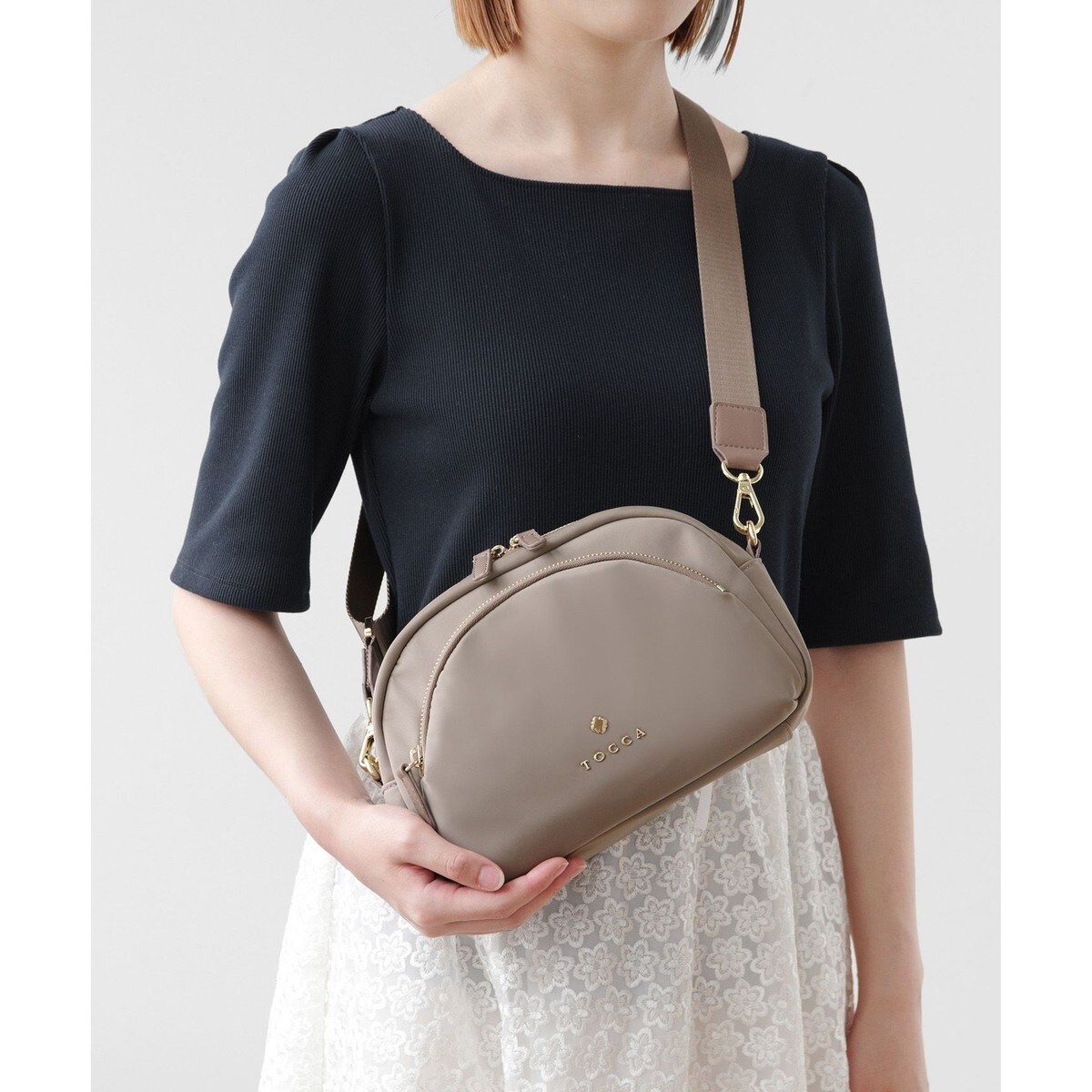 TOCCA 撥水RIBBON KNOT BODY BAG ボディバッグ 撥水】RIBBON KNOT BODY BAG ボディバッグ / TOCCA