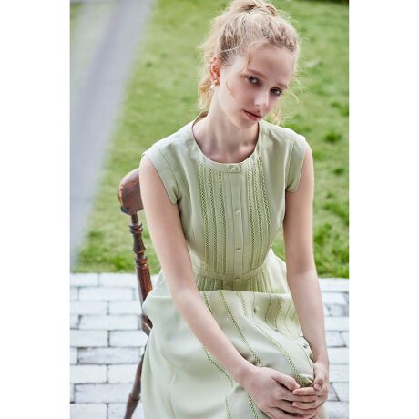 [^ԁFOPTOGA0150]2025 PREFALL COLLECTIONVEGAALTAIR xKAhA^C̏íAƒŐ􂢂ł鏤iłBXgCvɔzu[XAO{^fUCiȈۂ̃hXłBVɂȂɂ̂Ȃy₩ȑfނgpĂ܂BwʂɃt@Xi[AZƂfUCBXNGȀȂ͘r̓̋CɂȂ镔BAJ[fBKȂǂHD₷`łBVchX̂悤ȃfUCłA[XґɎgpAtBbgtÃVGbgɂ邱ƂɂāAgbhɂȂ炸tF~jȕ͋CɎdグĂ܂Byfށz܂ŃX[ĉ悤Ȃꂢ߂ȐnȂ̂ɃW[W[fނ̂悤ɐLkBLbNobNǂɂȂɂɂꂢȗpłƂۂɂȂ܂BQɂKxȐƁAZF炸}bgȎĂɊ|CgłBy@\zL@\AڐG⊴AXgb`̂fނgpĂ܂BňFʁLkF聙F