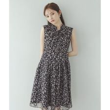 【洗える・消臭】FLOWER PETALS CARPET ドレス