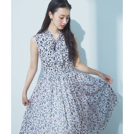 [^ԁFOPTOGA0190]2025 PRE FALL COLLECTIONFLOWER PETALS CARPET t[ y^Y J[ybg̏íAƒŐ􂢂ł鏤iłBԂƂ̉Ԃт炪Ă悤ȃvghXłBԕȂhbĝ悤Ɍ̂ŁAVbNŗ͋CAǂȕł`WĂ₷vgłBƂĂy₩ȑfނ1NʂĂ܂Bg͍T߂ȃ{E{ƍ킹đlۂi܂BXJ[g̓^bNĂӂƒ悢؂₩vXĂ܂Byfށzg̓fVƂ̂fށBȂ₩ŗ܂BXJ[g̓VtHfނŁAɌyēAtF~jŃGA[Ȉۂ܂By@\zL@\fނgpĂ܂BňFLkFF