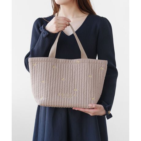 [^ԁFBOTZGW0771]2025 FALL WINTER COLLECTION{fB[̃tgŜɃn[gE{Ȃǂ̃bL[`[tY~Jɂghfނ̃g[gB`[t͈JɎhJ{Å郊NXȃeNX`[ɎdグĂ܂B}`肴ƎĂ锲̂邽܂ŁAA4Eybg{gEzEȂǉו֗ȃTCYBȂNbV̂fނ́ẢוDی삵Ă܂BuJvӖ郊{uvӖn[gobOɂ鎞ԂƂ߂AfC[nbs[ŉKɍʂĂACełByΉẮzEA4Ήi21~23cmjFZEzi10~20cm)FZEybg{gc/i500ml)FZydlzE|PbgF1(I[v)